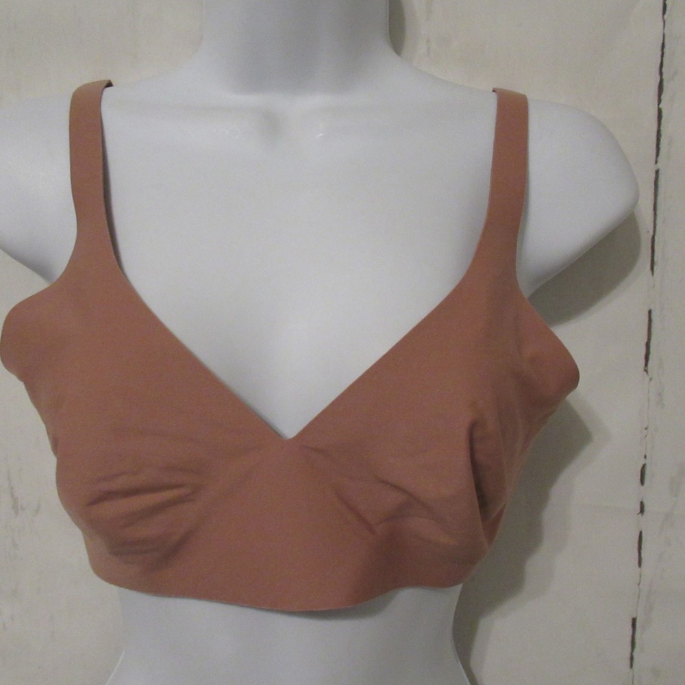 Bombas Bra M Coco Plum No Show Plunge Bralette Wireless Wire Free Back Closure